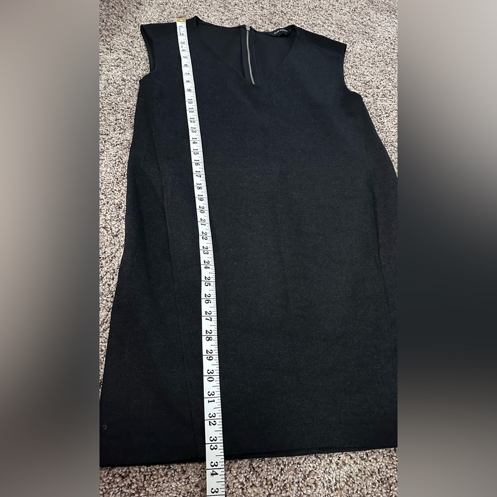 🖤 Club Monaco V-Neck Top – Black 🖤 - Picture 8 of 13